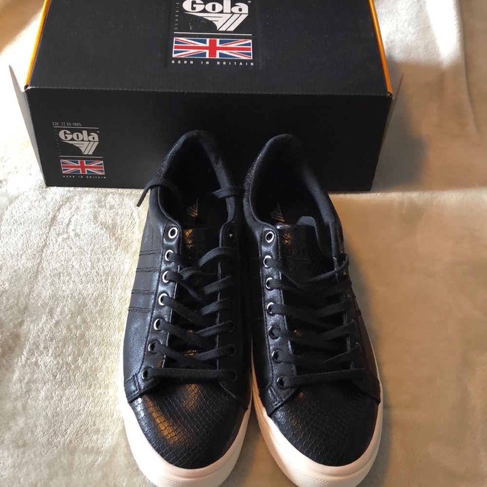 Gola black casual shoes
